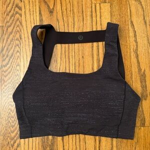 Lululemon Lab Varsa sports Bra
Light Support, B/C Cup Black Blue size 4